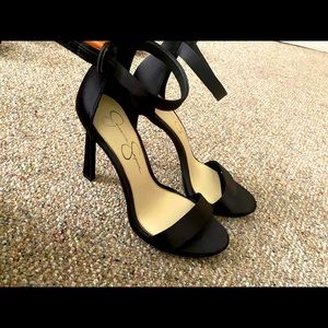 Silk ankle buckle heel